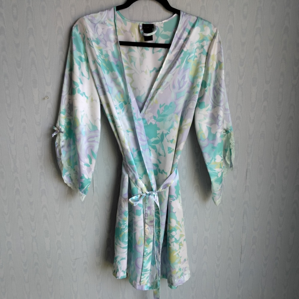 Vtg Women's Small‎ Lace Trim Bell Sleeve Short Floral Belted Pastel Cottage Robe